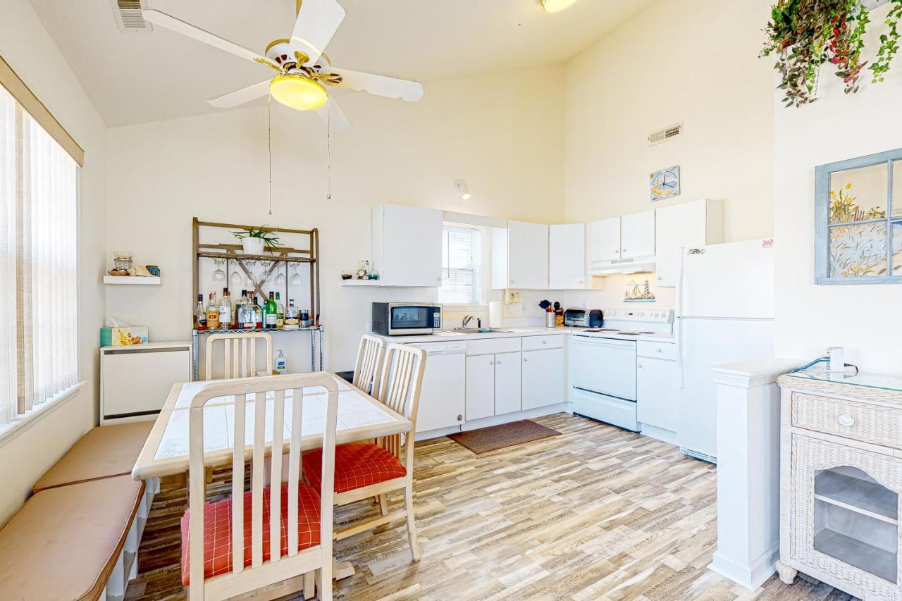 Dolphin Bay I Apartment Ocean City Exterior photo